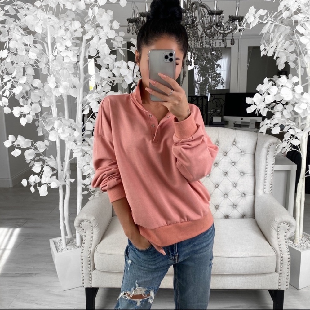 Ekattire Delaney sweatshirt